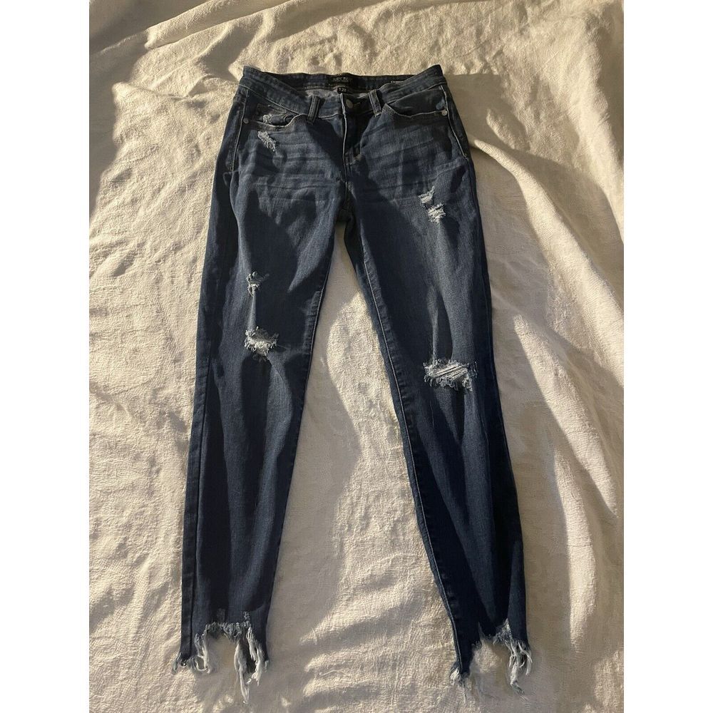 Judy Blue Relaxed Fit Cropped Raw Hem Women's Jeans 7/28 Med Blue Wash